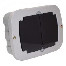 677 - CENTRO 03 DISJUNTORES PRETO C/TAMPA